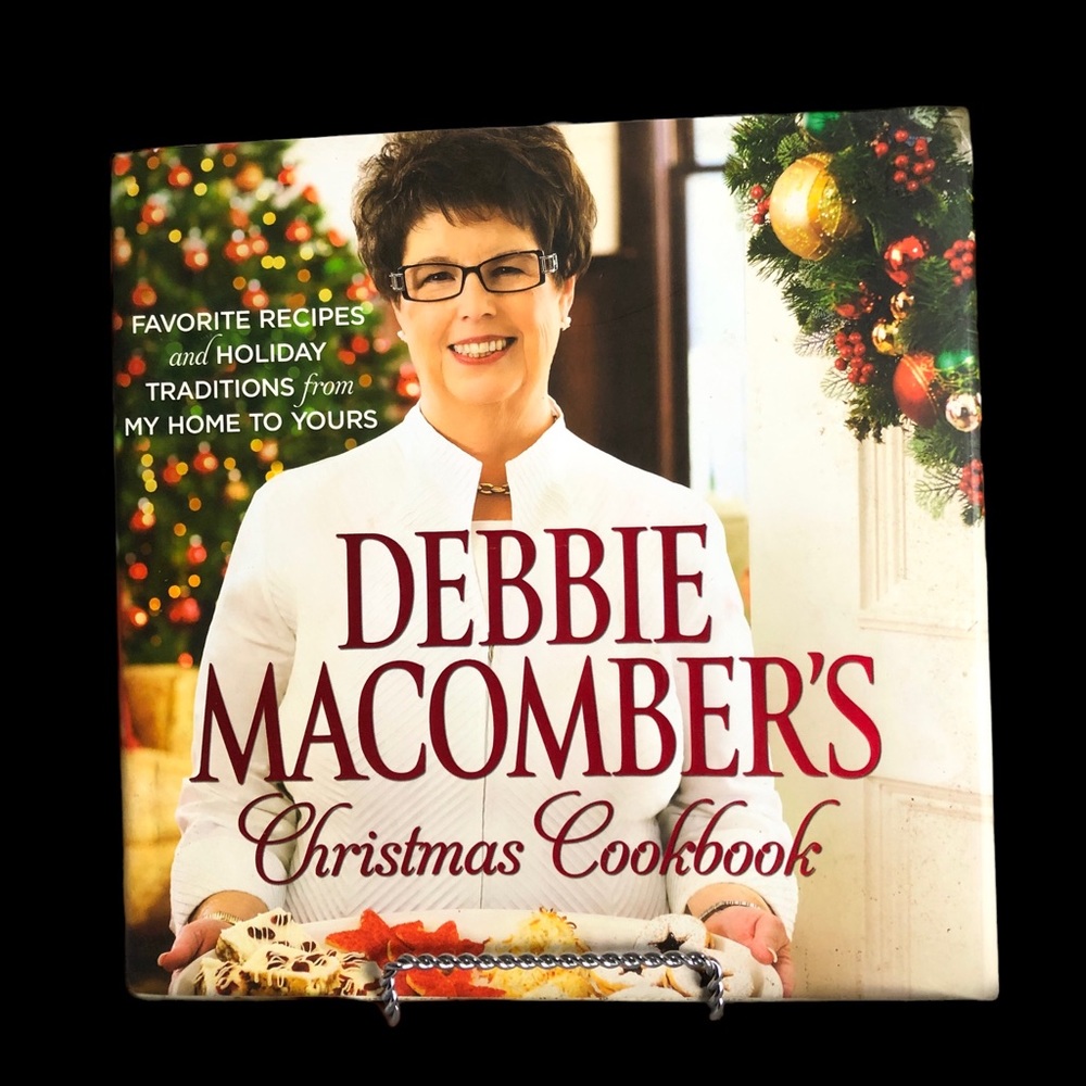 Debbie Macomber's Christmas Cookbook: Favorite Recipes & Holiday Crafts 2011